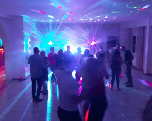 received_1035795733434451